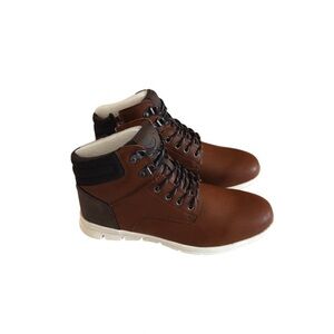 Alesbury Men’s High Top Lace-Up Boots